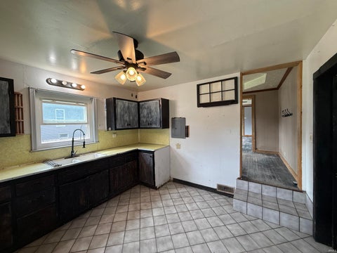 Tiny photo for 227 N Brooks Street, Francesville, IN 47946 (MLS # 202634801)