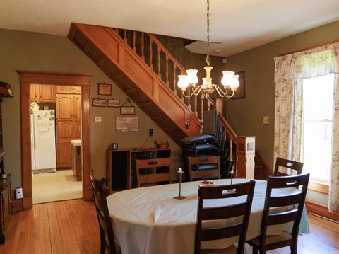 Tiny photo for 428 Bates Street, Logansport, IN 46947 (MLS # 202614769)