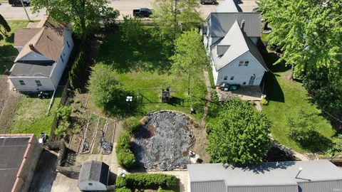 Tiny photo for 428 Bates Street, Logansport, IN 46947 (MLS # 202614769)