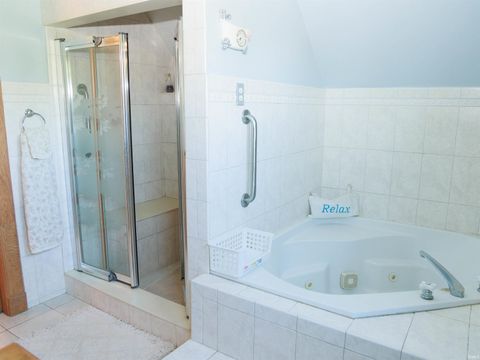 Tiny photo for 428 Bates Street, Logansport, IN 46947 (MLS # 202614769)