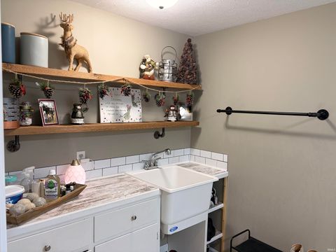 Tiny photo for 109 Patricia Drive, Kokomo, IN 46902 (MLS # 202549654)