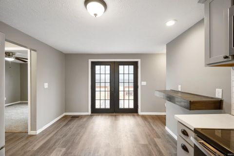 Tiny photo for 2660 S Benegar Avenue, Yorktown, IN 47396 (MLS # 202603838)