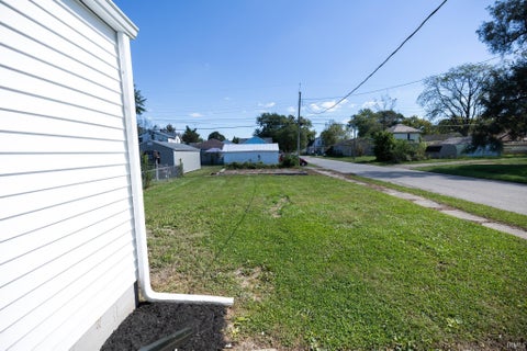 Tiny photo for 1130 S 19th Street, New Castle, IN 47362 (MLS # 202641112)