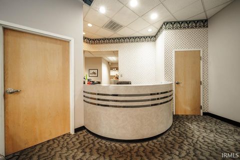 Tiny photo for 322 N Walnut Street, Muncie, IN 47305 (MLS # 202546305)