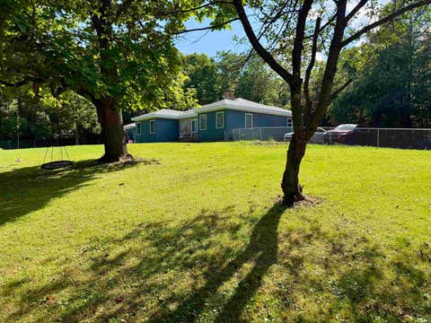 Photo of 3056 S Wallick Road, Peru, IN 46970 (MLS # 202611606)