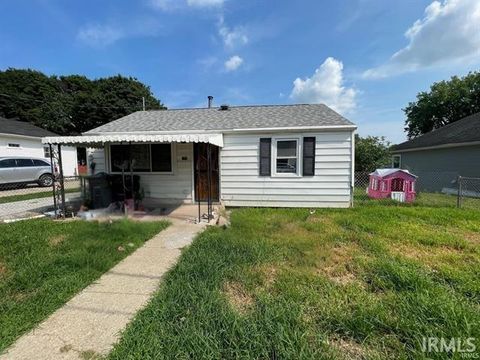 Tiny photo for 1411 W HAVENS Street, Kokomo, IN 46901 (MLS # 202607481)