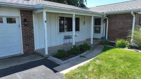Tiny photo for 509 S Park Drive, Monticello, IN 47960 (MLS # 202635027)