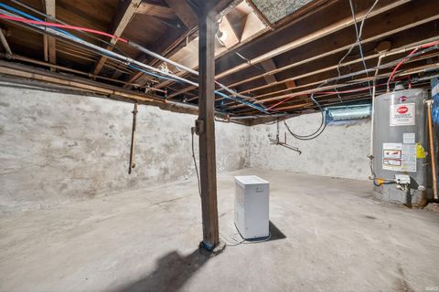 Tiny photo for 1303 High Street, Logansport, IN 46947 (MLS # 202541888)