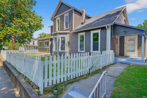 Tiny photo for 1303 High Street, Logansport, IN 46947 (MLS # 202541888)