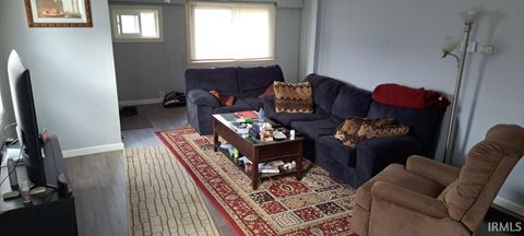 Tiny photo for 907 W 14Th Street, Muncie, IN 47302 (MLS # 202606297)