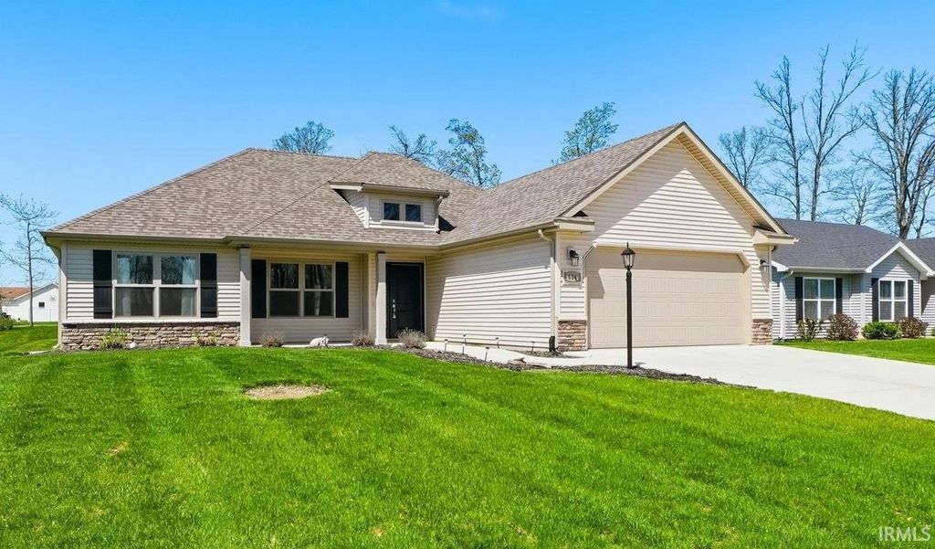 Photo of 684 S Cottonwood Court, Columbia City, IN 46725 (MLS # 202614920)