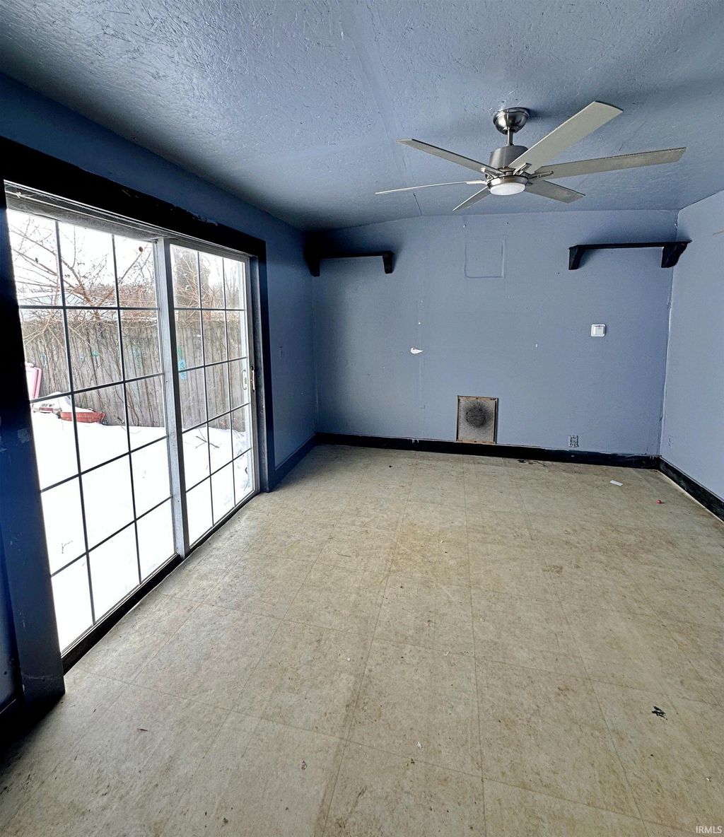 Photo of 701 Park Street, Loogootee, IN 47553 (MLS # 202603974)