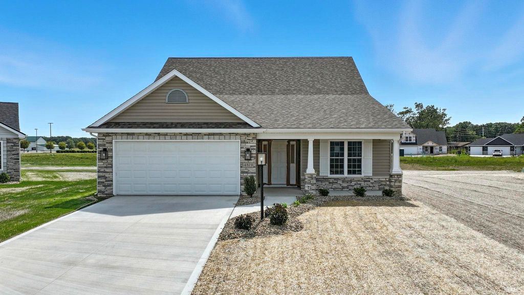 Photo of 4819 Windrow Way, Fort Wayne, IN 46818 (MLS # 202549378)