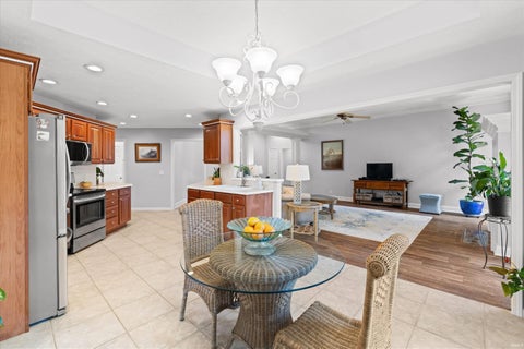 Tiny photo for 4544 Rimridge Drive, Evansville, IN 47711 (MLS # 202635329)