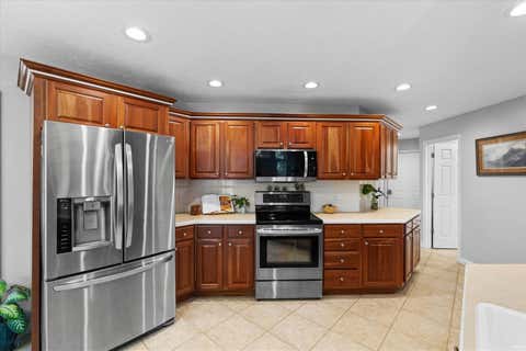 Tiny photo for 4544 Rimridge Drive, Evansville, IN 47711 (MLS # 202635329)
