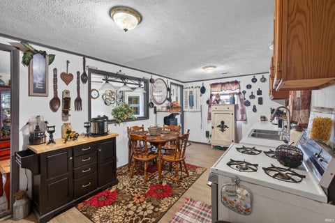 Tiny photo for 211 S Wayne Street, Flora, IN 46929 (MLS # 202624698)