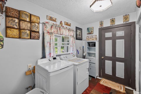 Tiny photo for 211 S Wayne Street, Flora, IN 46929 (MLS # 202624698)