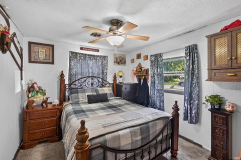 Tiny photo for 211 S Wayne Street, Flora, IN 46929 (MLS # 202624698)