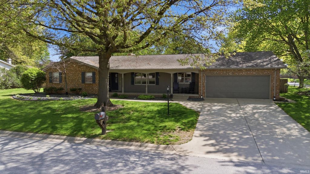 Photo of 3625 Meadowview Drive, Lafayette, IN 47909 (MLS # 202615568)