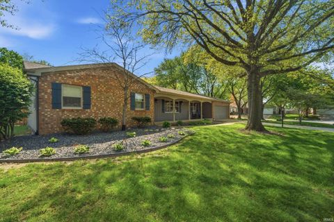 Photo of 3625 Meadowview Drive, Lafayette, IN 47909 (MLS # 202615568)