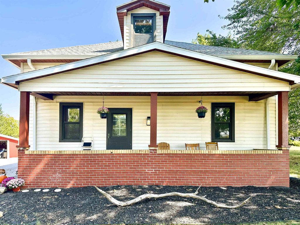 Photo of 2505 Meier Road, Evansville, IN 47720 (MLS # 202600427)