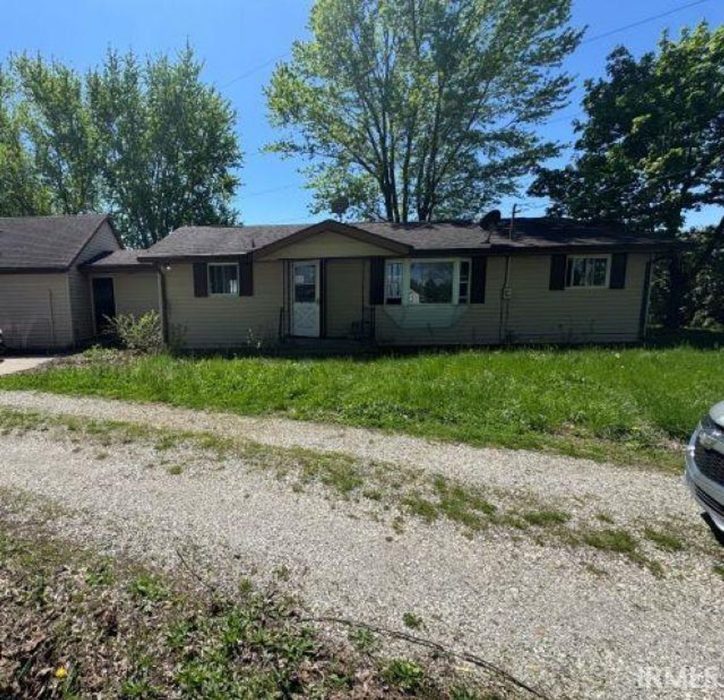 Photo of 20292 US 6 Highway, Milford, IN 46542 (MLS # 202615094)
