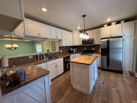Tiny photo for 128 S Brooks Street, Francesville, IN 47946 (MLS # 202622511)
