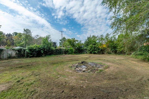 Tiny photo for 305 N West Street, Milford, IN 46542 (MLS # 202637811)