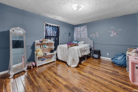 Tiny photo for 1925 Maple Street, Lafayette, IN 47904 (MLS # 202543149)