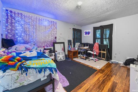 Tiny photo for 1925 Maple Street, Lafayette, IN 47904 (MLS # 202543149)