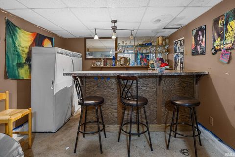 Tiny photo for 1925 Maple Street, Lafayette, IN 47904 (MLS # 202543149)