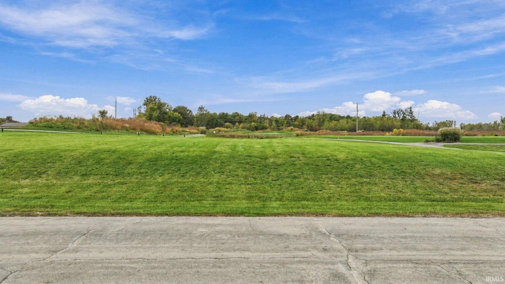 Photo of 2810 Noble Hawk Drive, Kendallville, IN 46755 (MLS # 202642882)