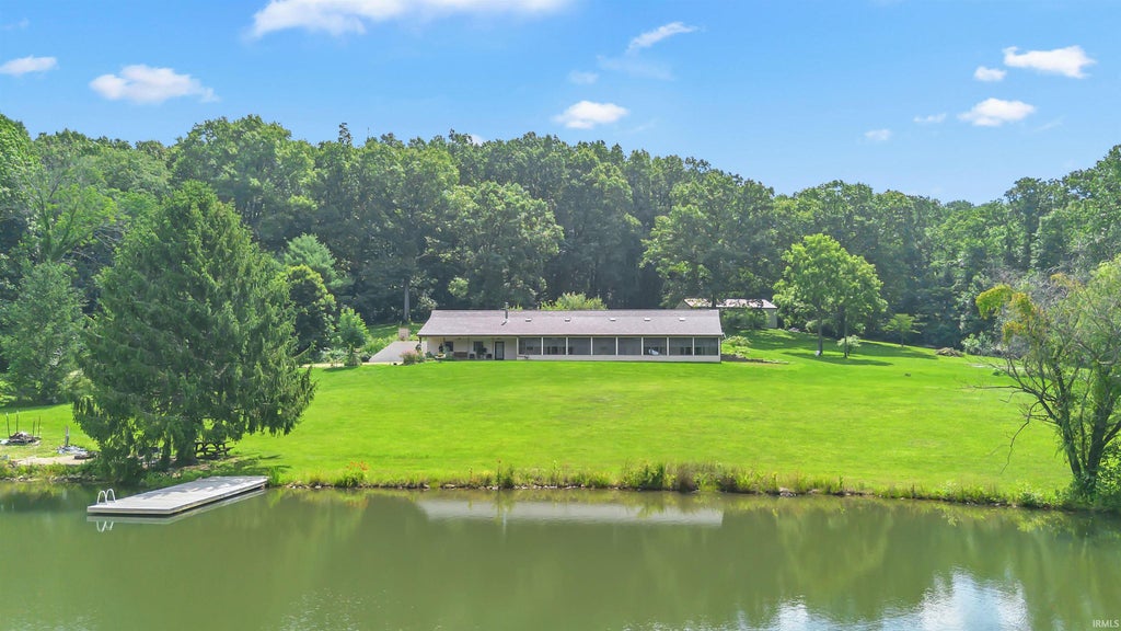 Photo of 5662 E St Rd 54 Highway, Bloomfield, IN 47424 (MLS # 202627450)