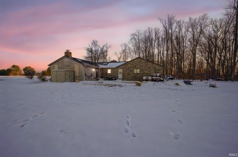 Tiny photo for 10355 E County Road 1075 Street, Galveston, IN 46932 (MLS # 202548503)