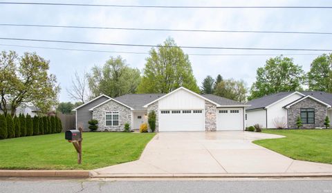 Tiny photo for 9805 Manning Street, Leo, IN 46765 (MLS # 202615490)