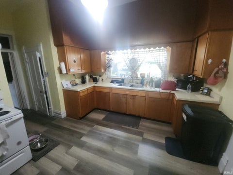 Tiny photo for 514 W Market Street, Logansport, IN 46947 (MLS # 202623435)