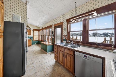 Tiny photo for 1312 E Jackson Boulevard, Elkhart, IN 46516 (MLS # 202604117)