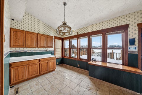 Tiny photo for 1312 E Jackson Boulevard, Elkhart, IN 46516 (MLS # 202604117)
