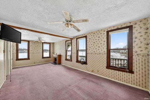 Tiny photo for 1312 E Jackson Boulevard, Elkhart, IN 46516 (MLS # 202604117)