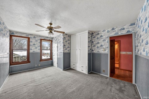 Tiny photo for 1312 E Jackson Boulevard, Elkhart, IN 46516 (MLS # 202604117)