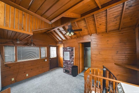 Tiny photo for 1312 E Jackson Boulevard, Elkhart, IN 46516 (MLS # 202604117)
