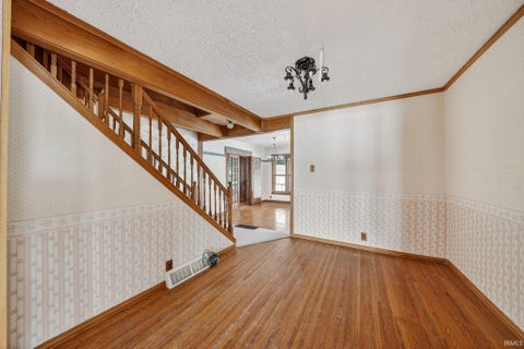 Tiny photo for 1312 E Jackson Boulevard, Elkhart, IN 46516 (MLS # 202604117)