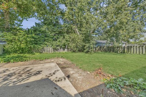 Tiny photo for 2508 Lafayette Drive, Lafayette, IN 47909 (MLS # 202535402)