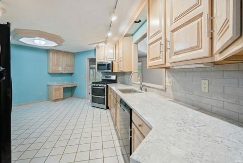 Tiny photo for 4031 Colter Drive, Kokomo, IN 46902 (MLS # 202612258)