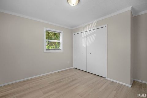 Tiny photo for 306 E Boulevard Street, Kokomo, IN 46902 (MLS # 202616473)