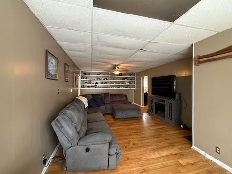 Tiny photo for 905 W WOODLAND Avenue, Kokomo, IN 46902 (MLS # 202640464)