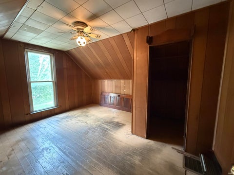 Tiny photo for 905 W WOODLAND Avenue, Kokomo, IN 46902 (MLS # 202640464)