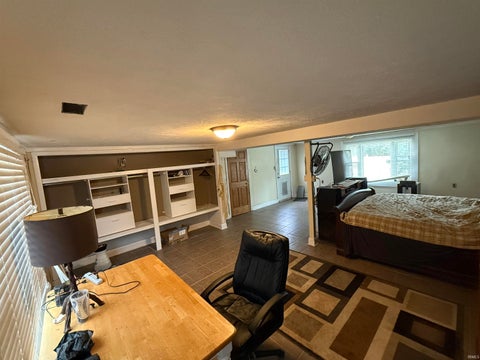 Tiny photo for 905 W WOODLAND Avenue, Kokomo, IN 46902 (MLS # 202640464)