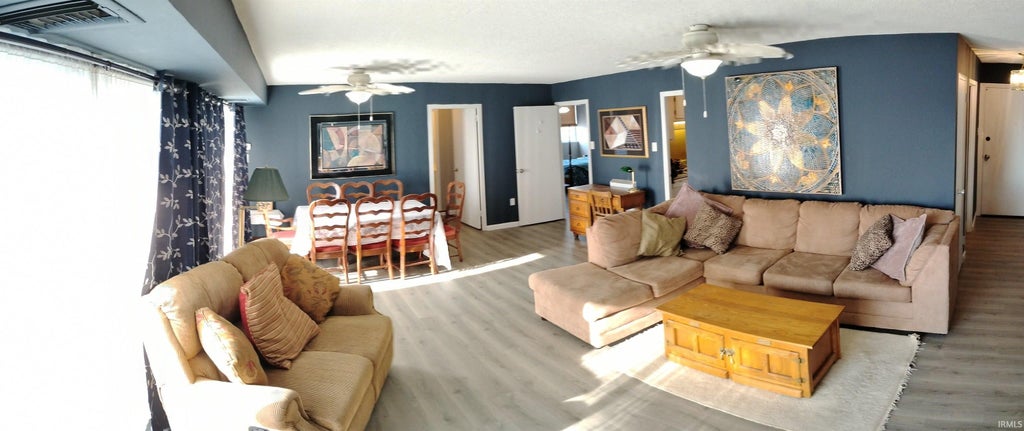 Photo of 1100 Erie Avenue #501, Evansville, IN 47715 (MLS # 202637089)