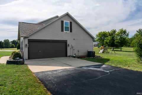 Tiny photo for 940 Voyager Way, Lafayette, IN 47909 (MLS # 202638517)